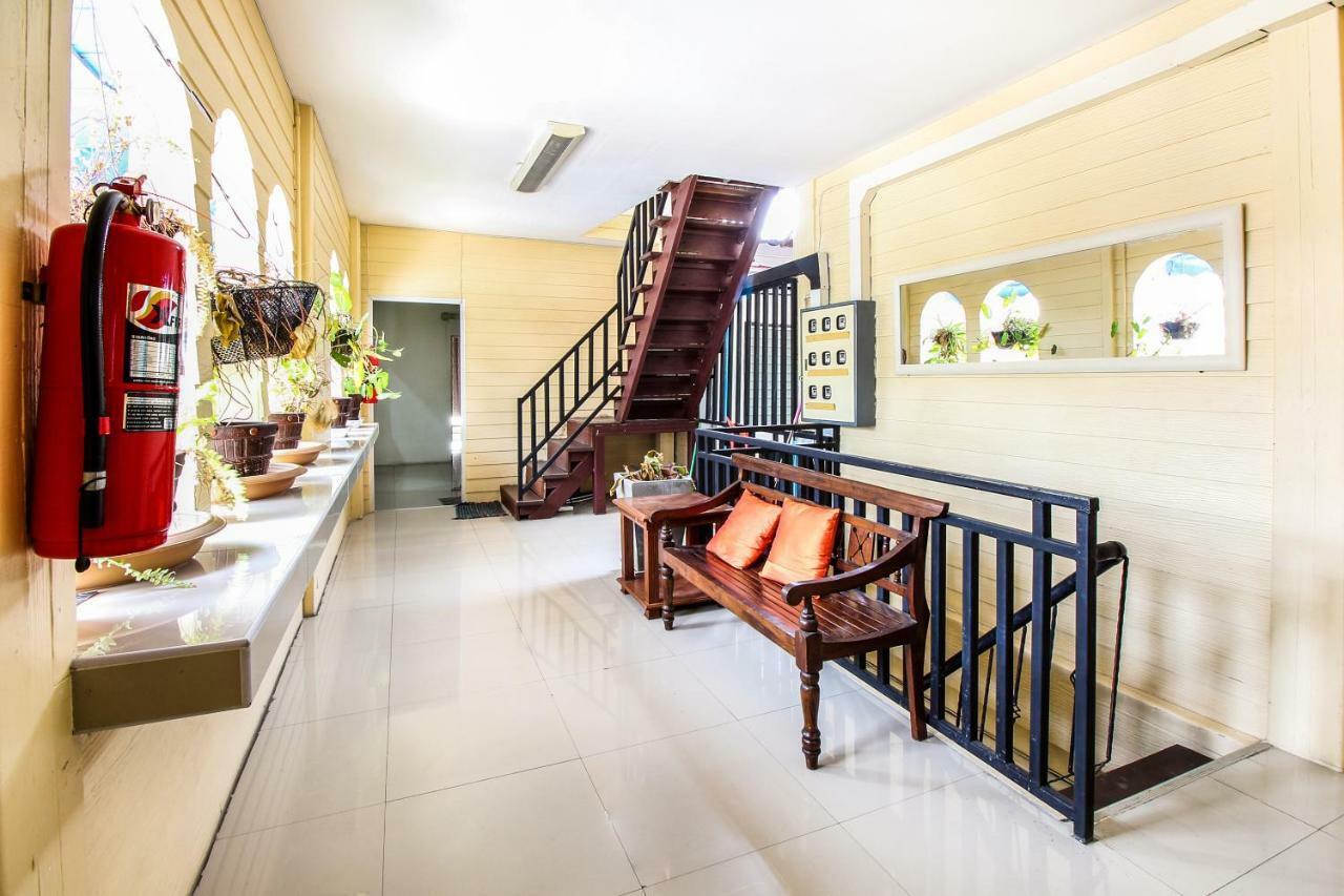 Babo House Bangkok Banguecoque Exterior foto